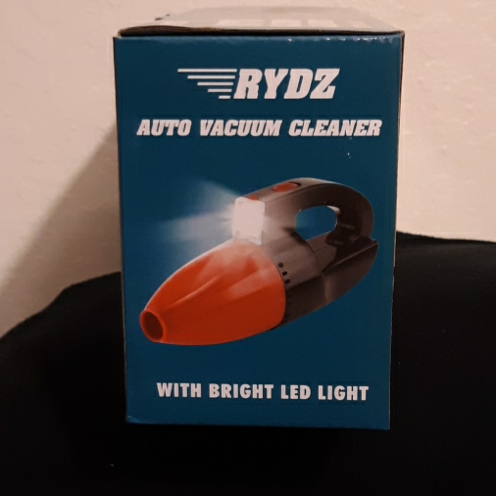Auto Vacuum Cleaner